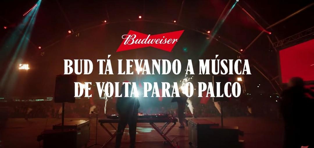 Budweiser e Lollapalooza: Como um produto pode se tornar algo muito além do que é.