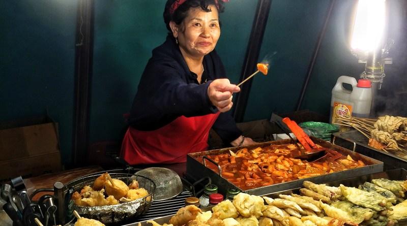 Comida de rua com sabor de casa